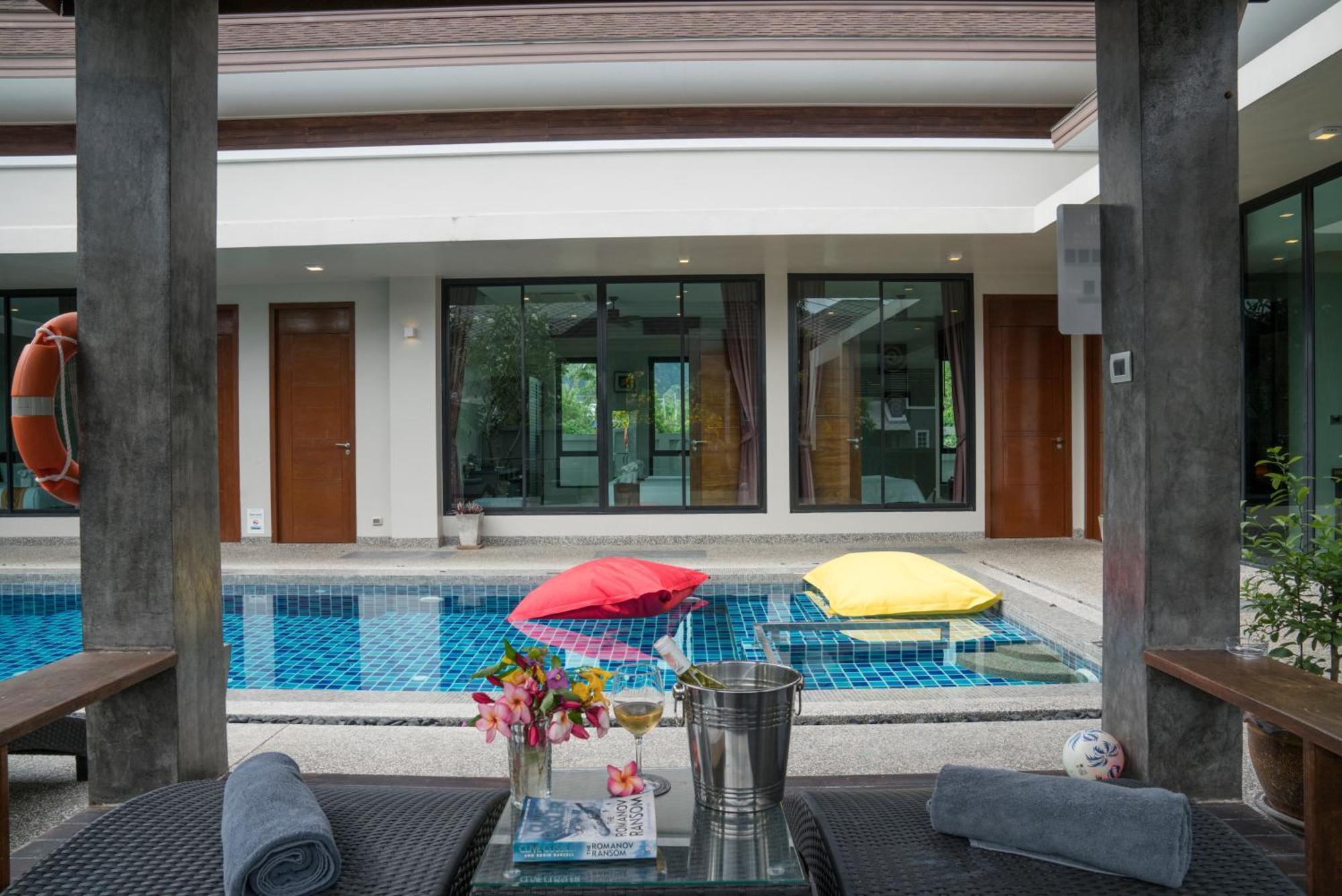 Narintara Private Pool Villas - Free Tuk-Tuk Service To The Beach! Ao Nang Kültér fotó